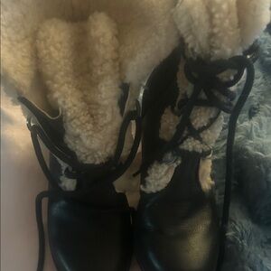 Sorel Black and Cream Shearling Winter Boots